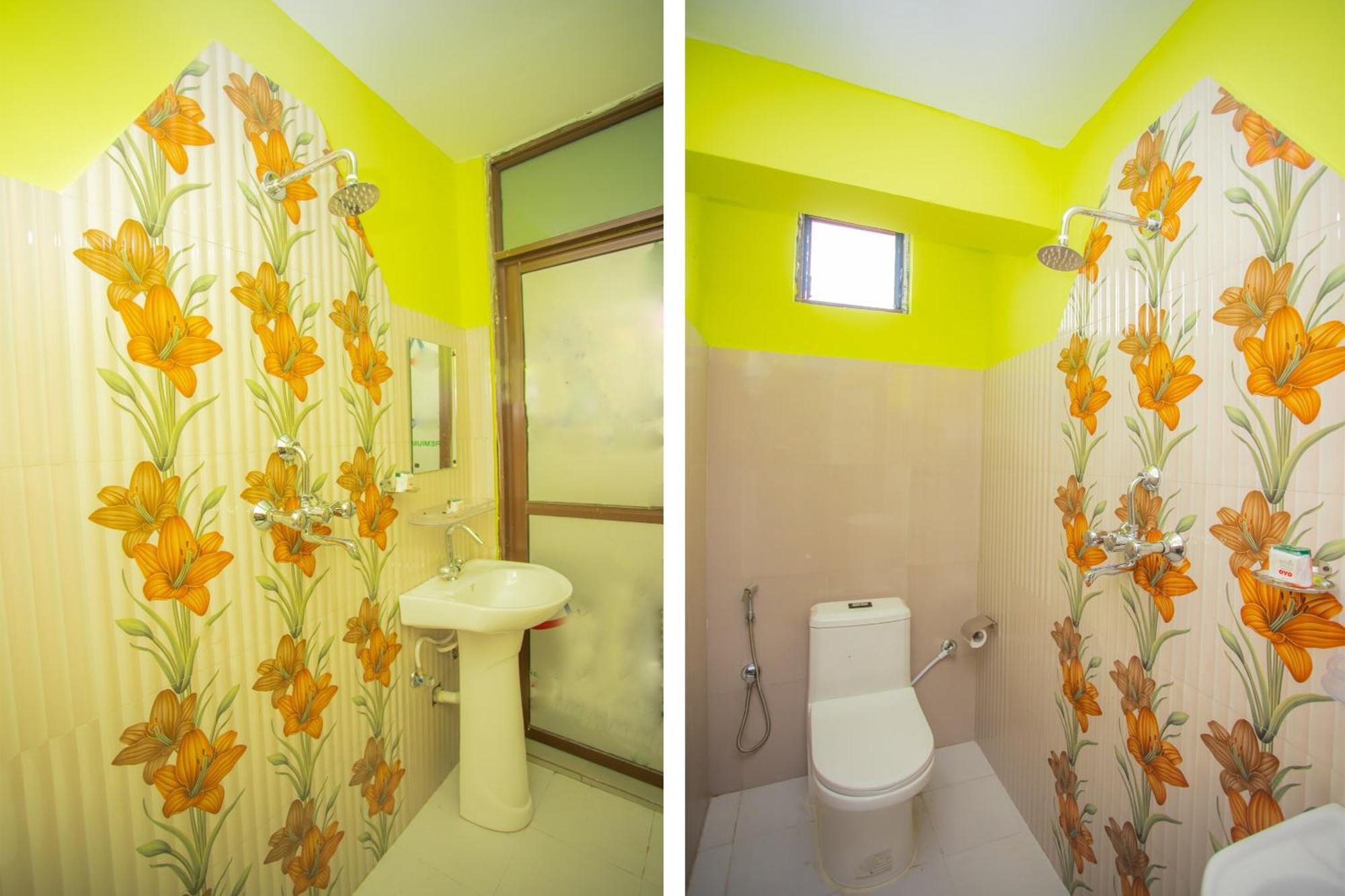 Oyo 589 Hotel Trimurti Катманду Экстерьер фото